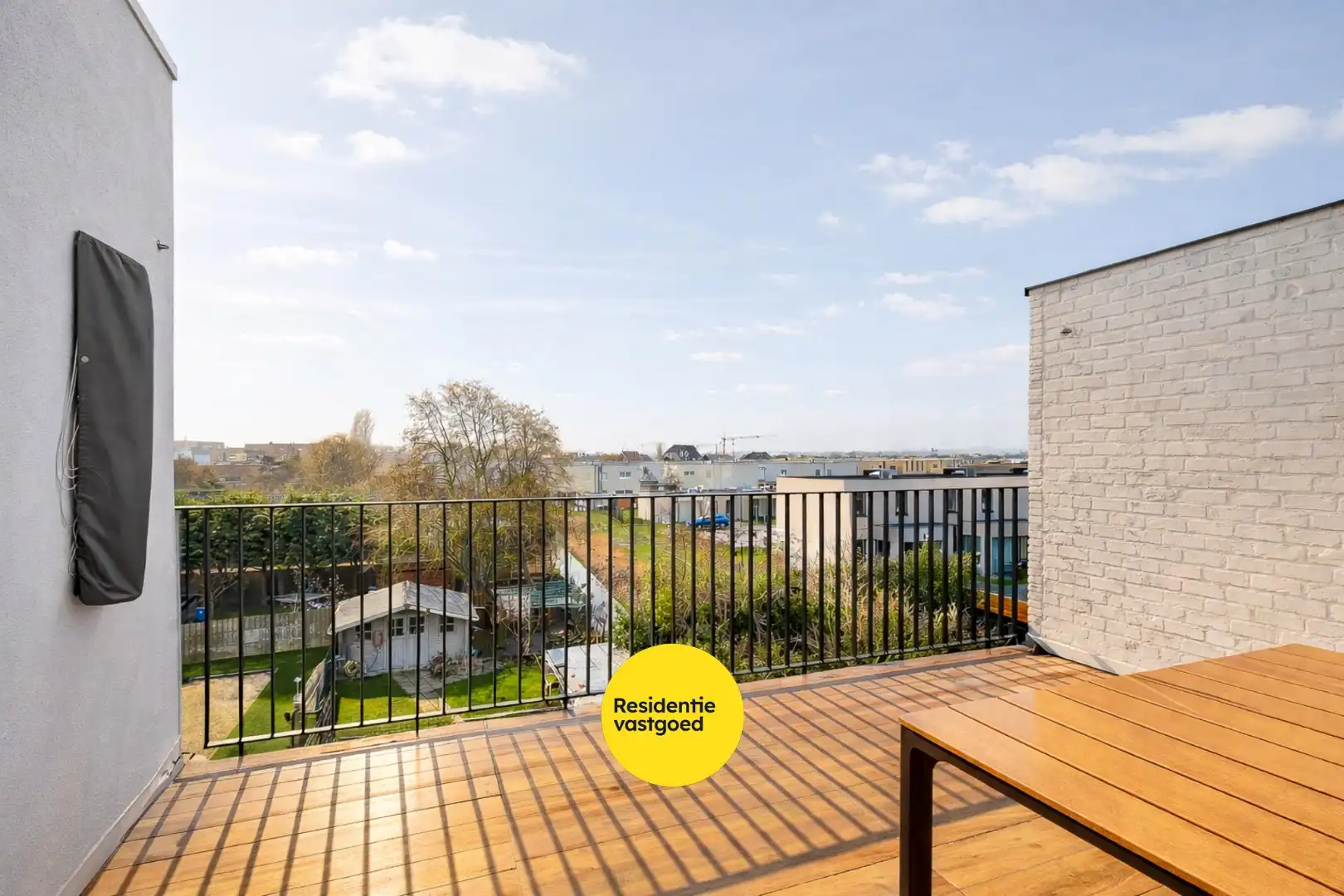 Instapklaar duplexappartement met 3 slaapkamers op rustige en centrale ligging te Lombardsijde foto 14