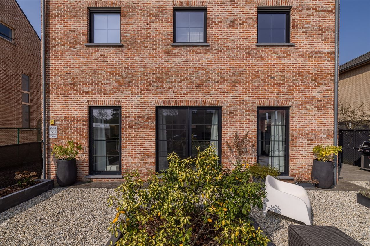 2 grote slk, 123m², hoogwaardige afwerking met tuintje en EPC A. foto 26