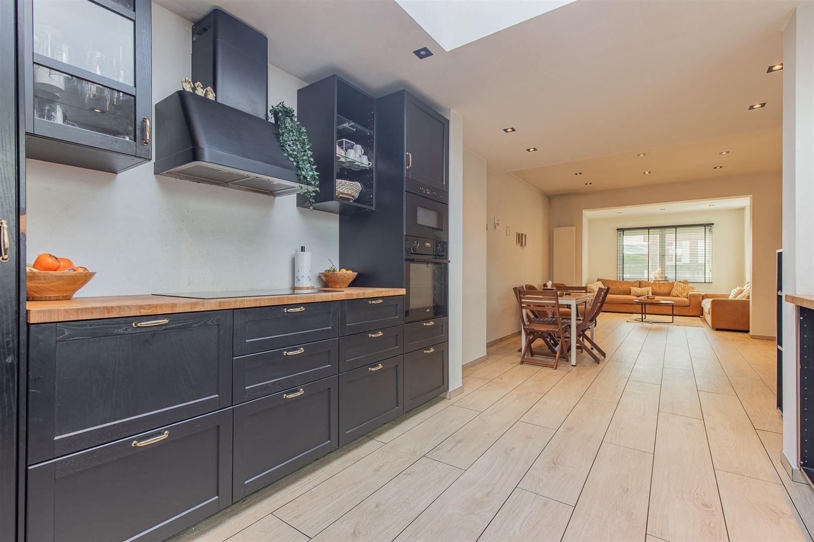 Instapklare woning met mooie tuin te Puurs/Liezele! foto 3