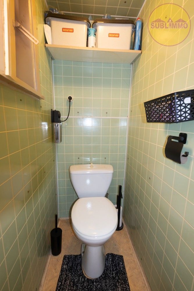 Te renoveren bebouwing op een royaal perceel van 4.119 m² te Mol met tal van mogelijkheden. foto 9