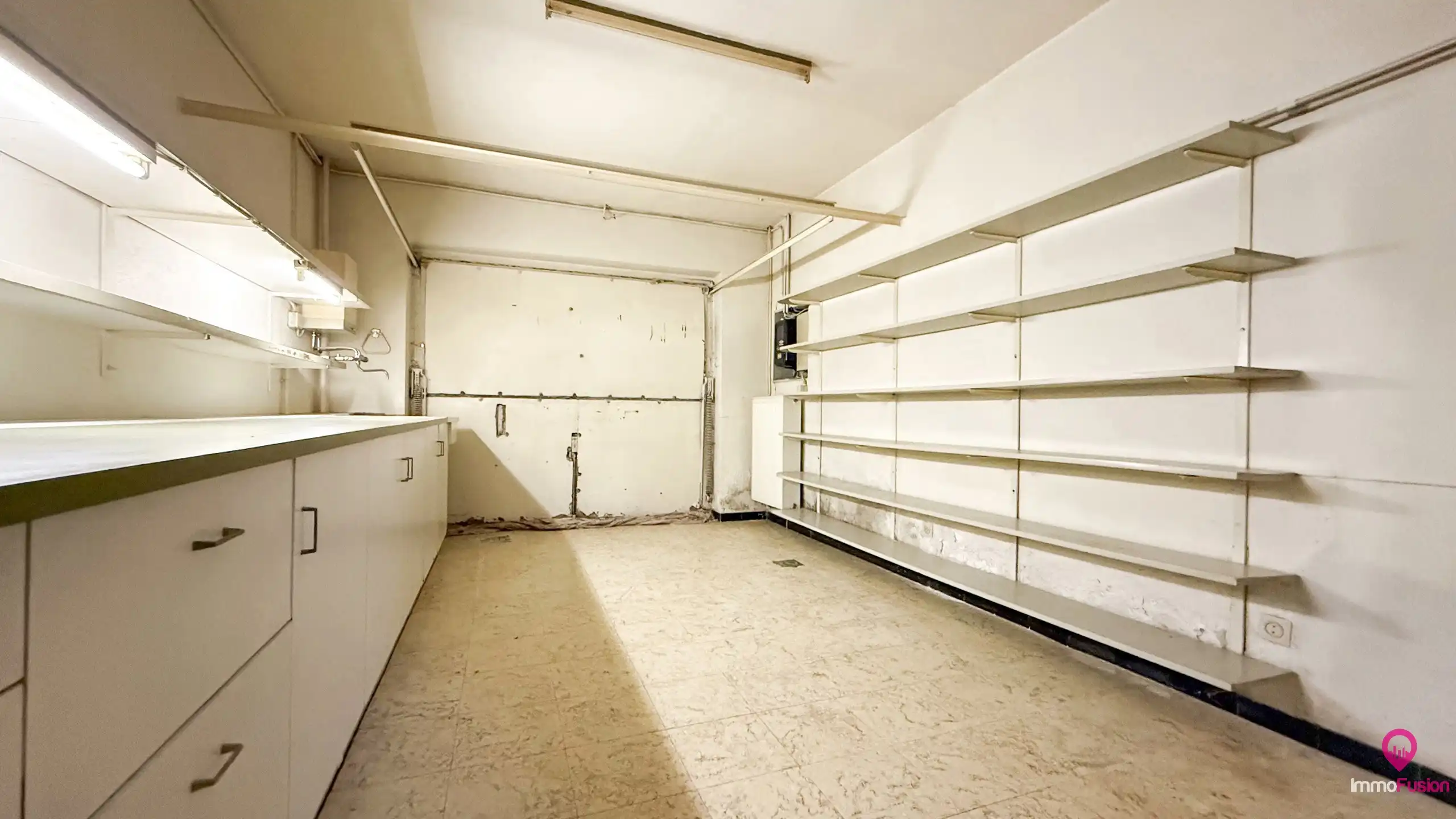 Woon- en handelswoning met 5 slaapkamers in Heusden-Zolder foto 11