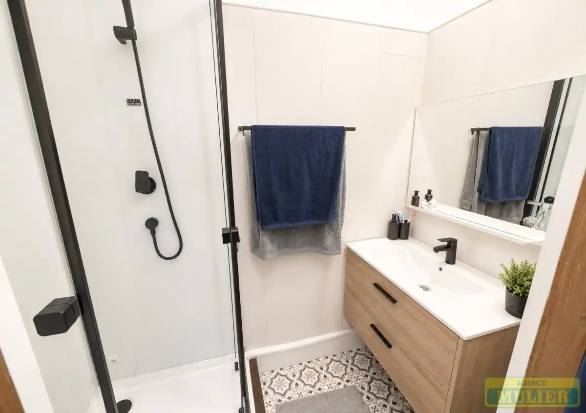APPARTEMENT MET 2 SLAAPKAMERS TE KOOP IN DE PANNE foto 7