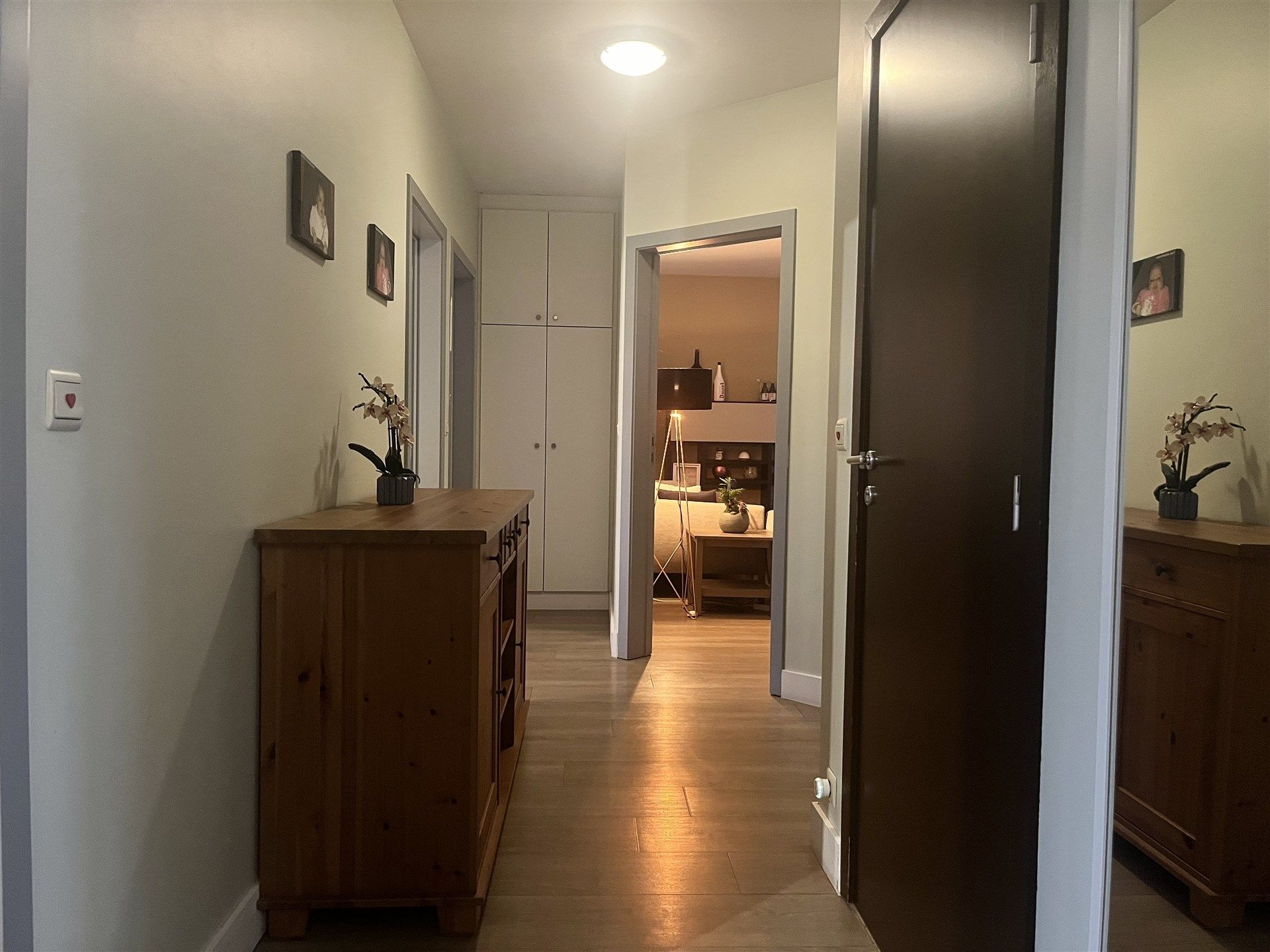 Ruim gelijkvloers 3 slpk-appartement met tuin én garagebox! foto 6