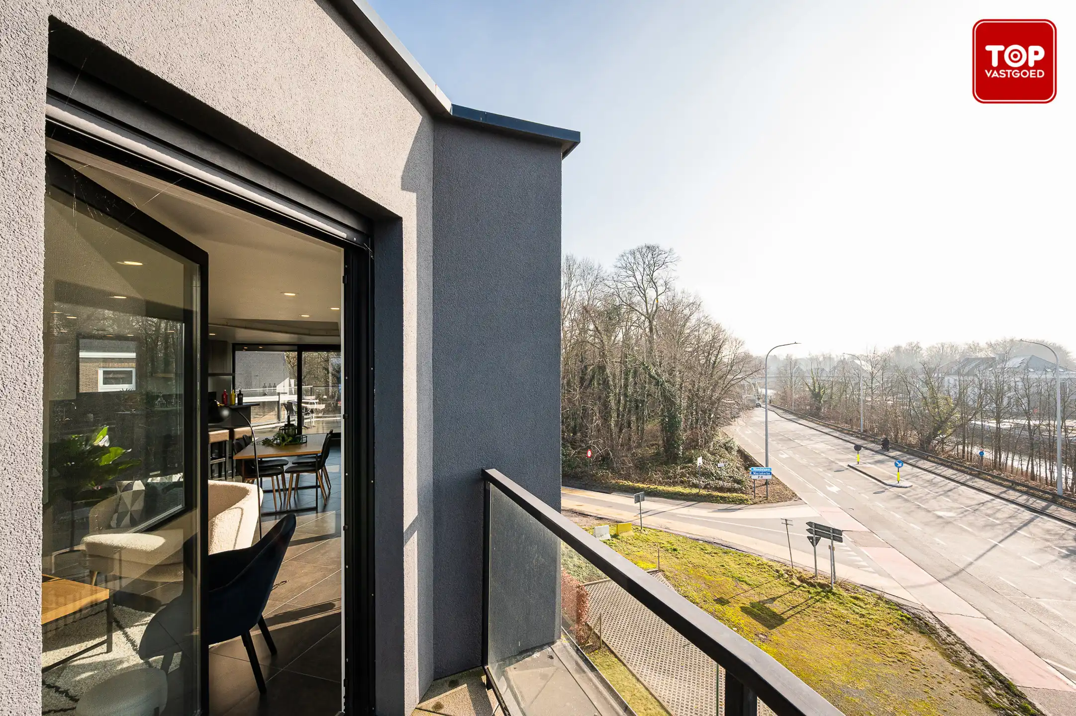 Energiezuinige en lichtrijke penthouse met 3 terrassen en prachtig uitzicht foto 7