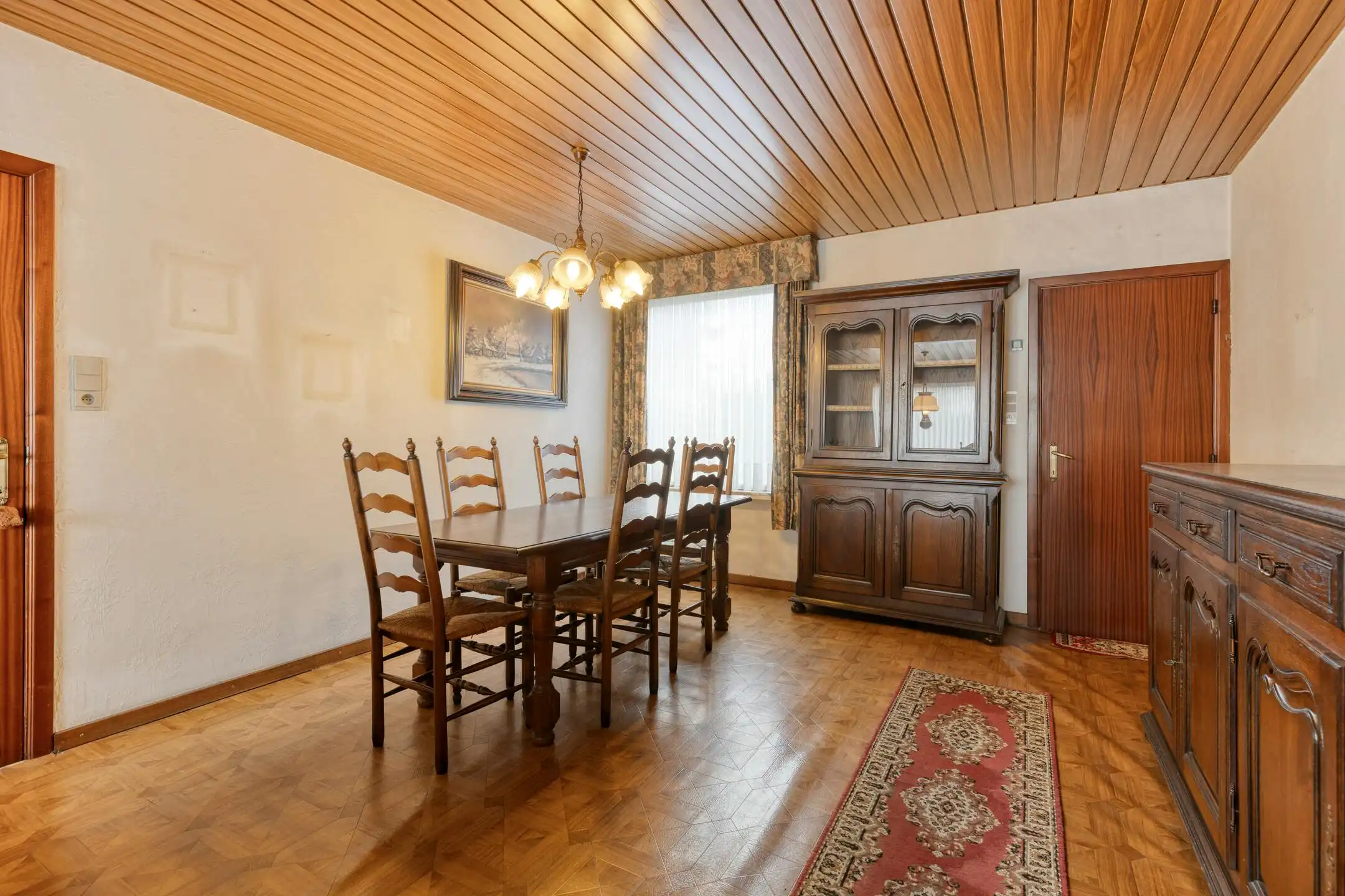 Te renoveren huis te koop in Uitkerke met 4 slaapkamers foto 4