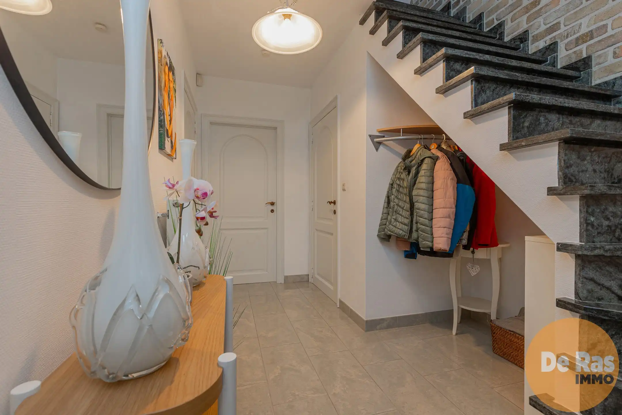 MASSEMEN - Woning met 3 kamers en tuin met prachtig zicht foto 4