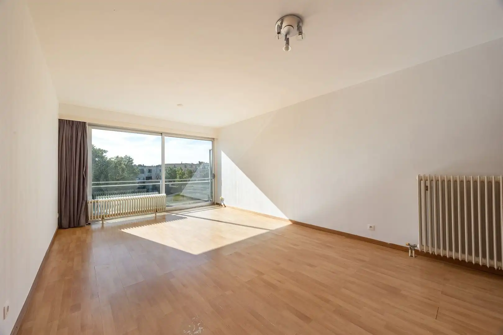 Groen, centraal, betaalbaar – 1-slaapkamer in bruisend Merksem foto 5