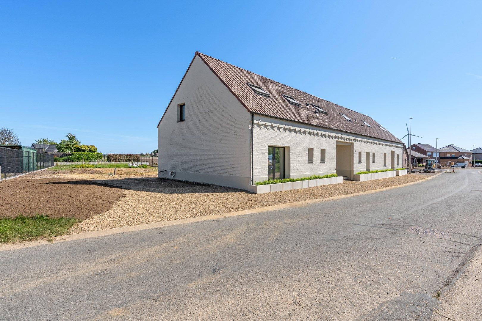 Exclusieve halfvrijstaande woning te koop na transformatie van bestaande hoeve naar 2 casco+ BEN-woningen!  foto 28