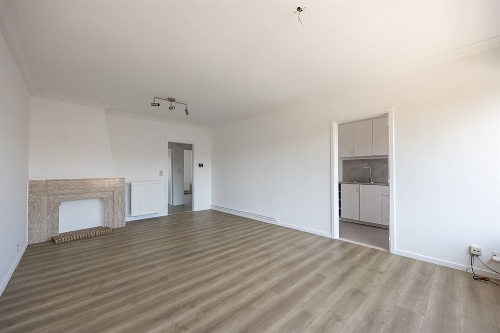 Lichtrijk appartement tussen het groen foto {{pictureIndex}}