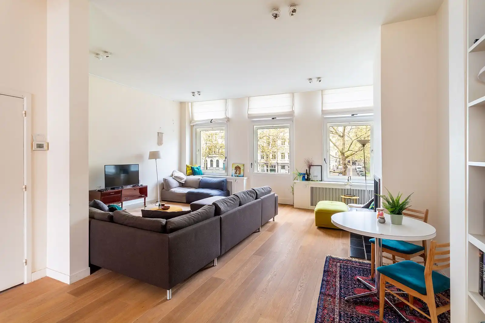 Karaktervolle en ruime woning met 6 slaapkamers op absolute toplocatie in Antwerpen foto 23