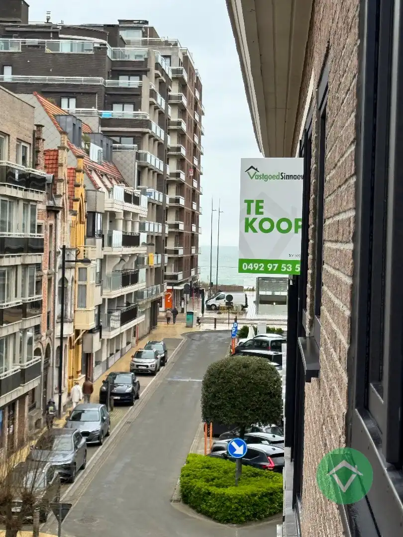 Bemeubelde studio met zicht op het Normandpark te Middelkerke foto 9