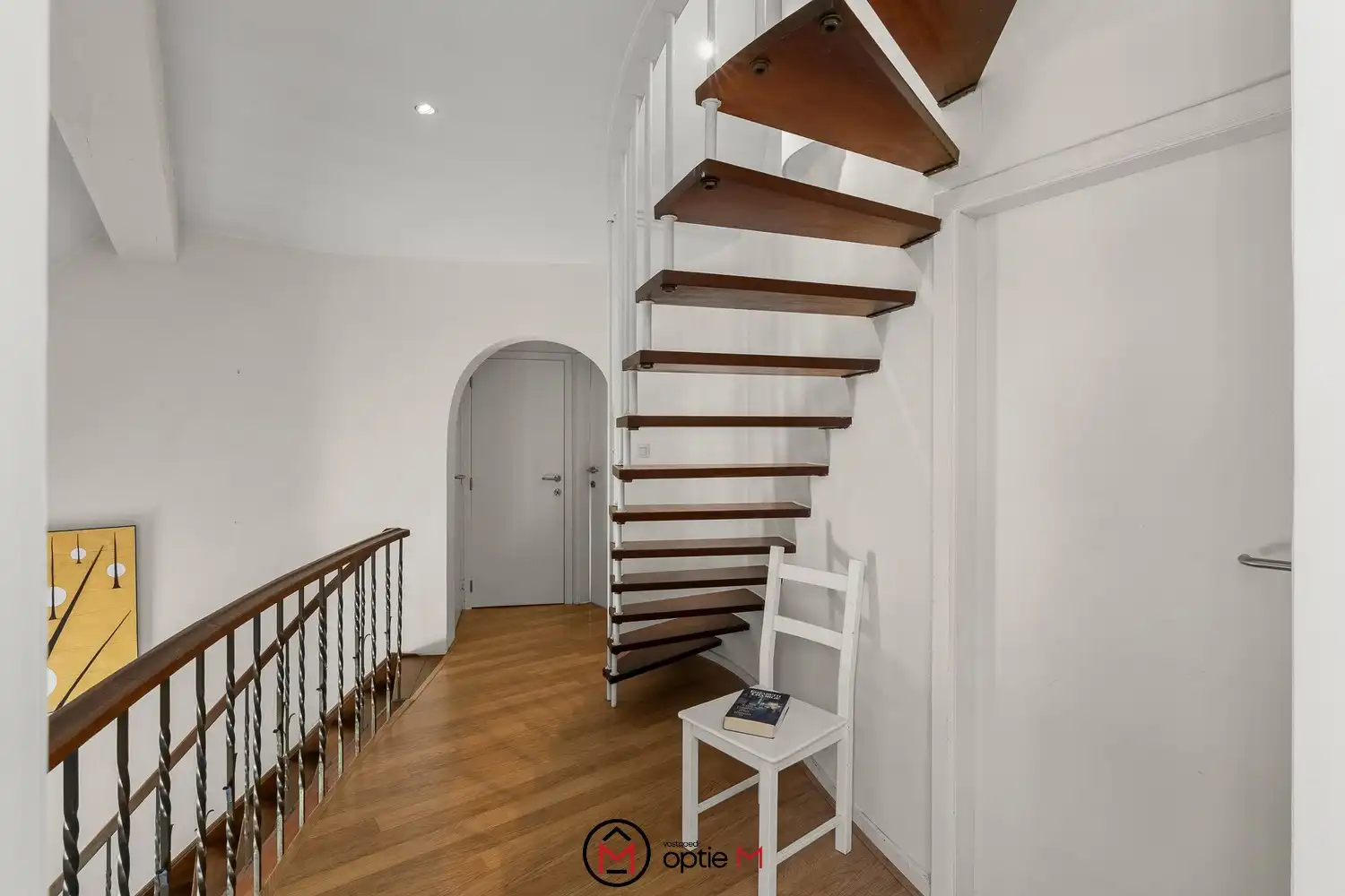 Karaktervolle villa met parktuin op een royaal perceel van 24a71 – vlakbij het centrum van Hasselt foto 24