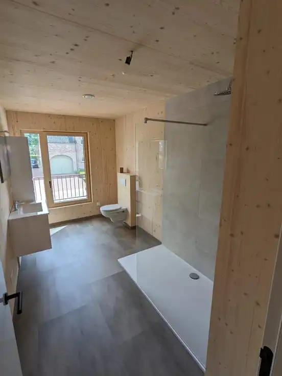 Prachtige recente woning met 4 slaapkamers foto 11