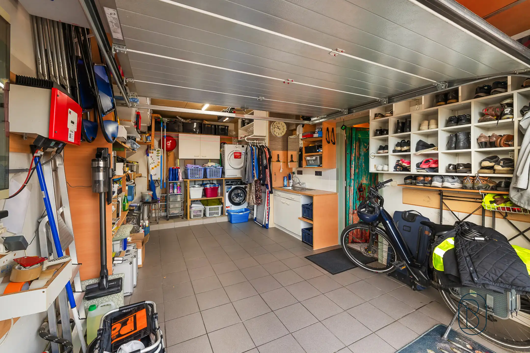 Instapklare HOB met 3 slk garage en tuin in Marke foto 17