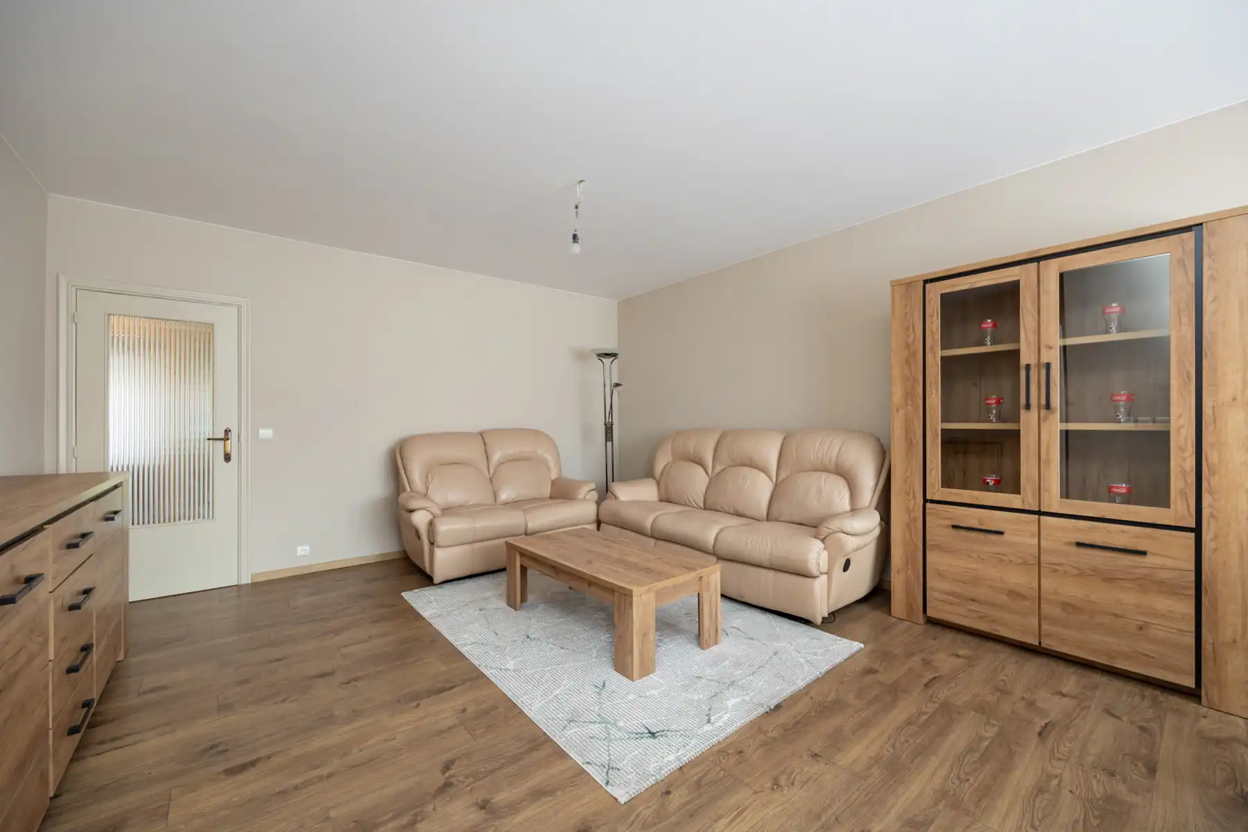 Gerenoveerd app met 2slk en garage foto 8