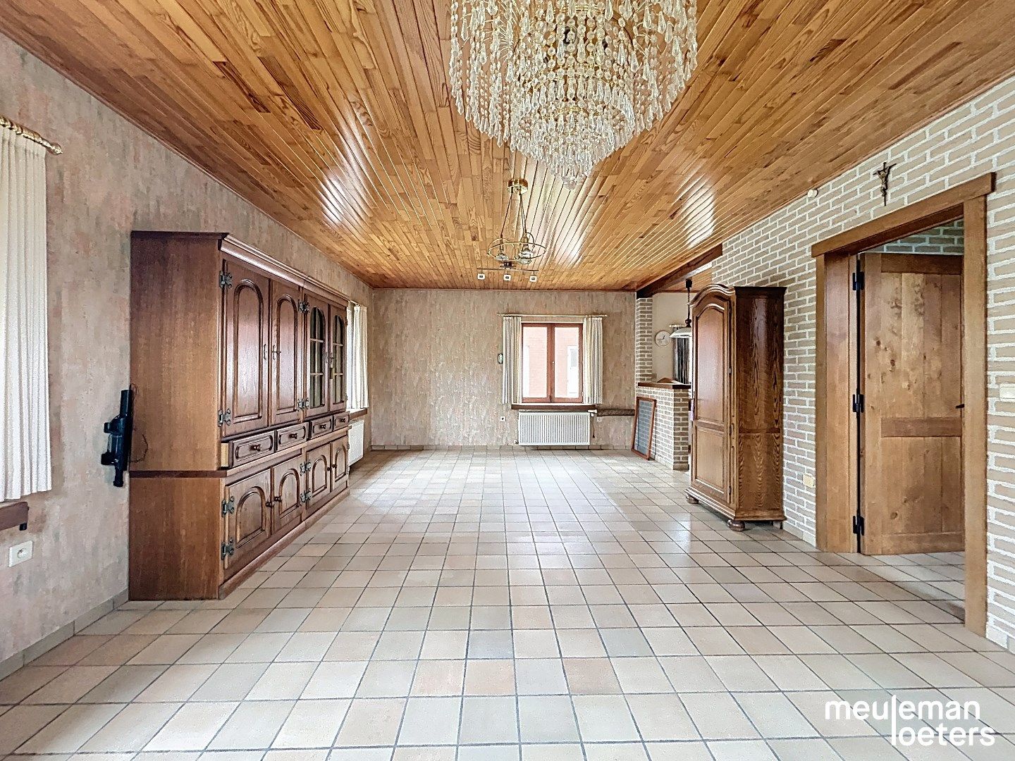 Charmante woning met garage en terras foto 5