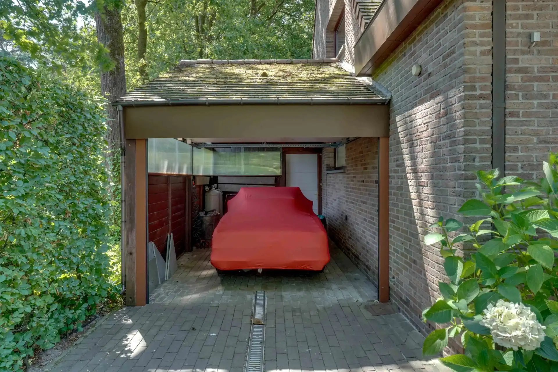 Exclusieve Residentiële Villa met Tijdloze Elegantie en Uitzonderlijk Wooncomfort foto 28