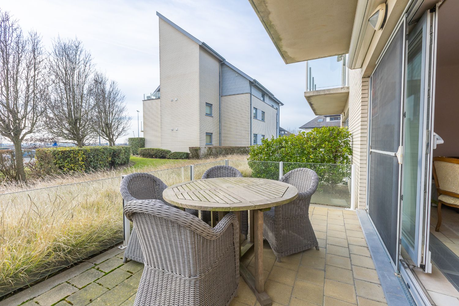 1 slaapkamer appartement met fantastisch Zuid-georiënteerd terras! foto 2
