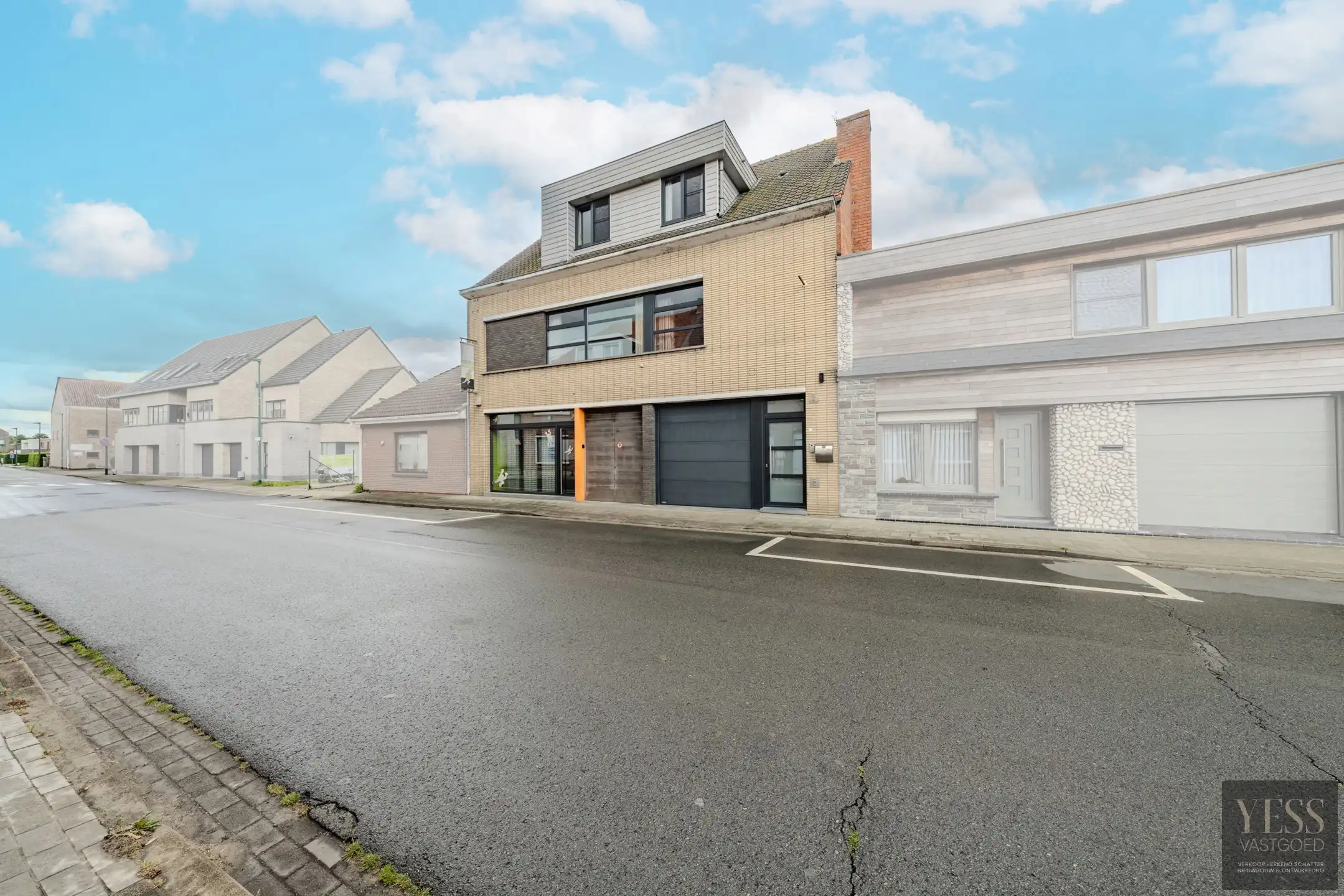 Uniek pand 236m2 bewoonbaar + atelier/winkel/opslag 475m2! foto 3