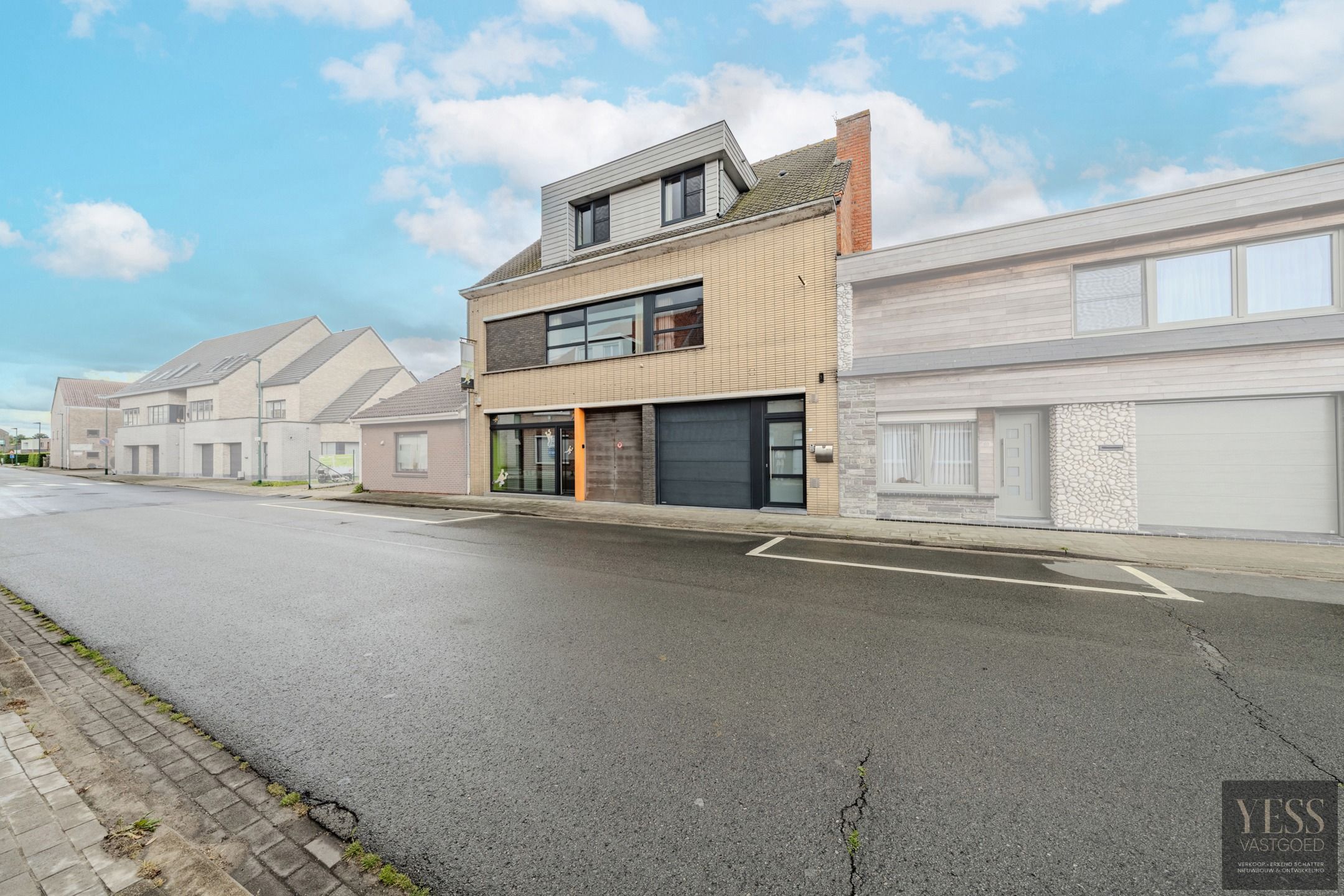 Uniek pand 236m2 bewoonbaar + atelier/winkel/opslag 475m2! foto 3