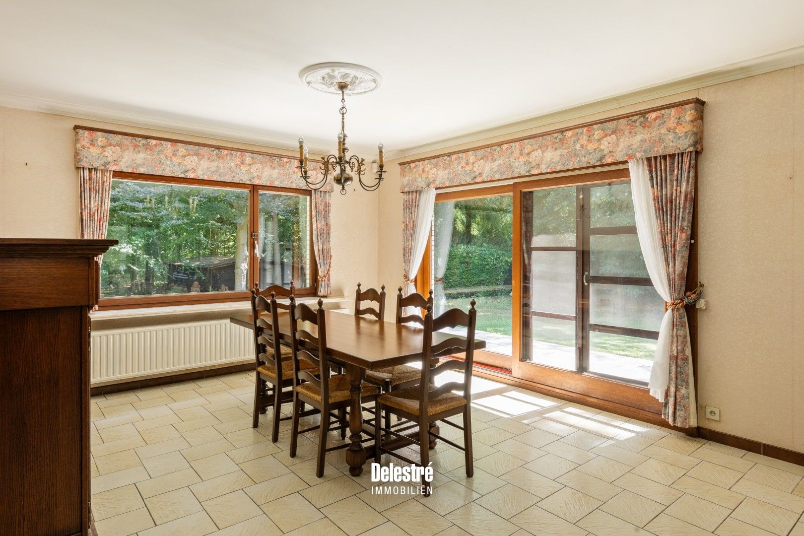 TIJDLOZE VILLA OP 3.317 M2 BOIS DE STRIHOUX foto 13
