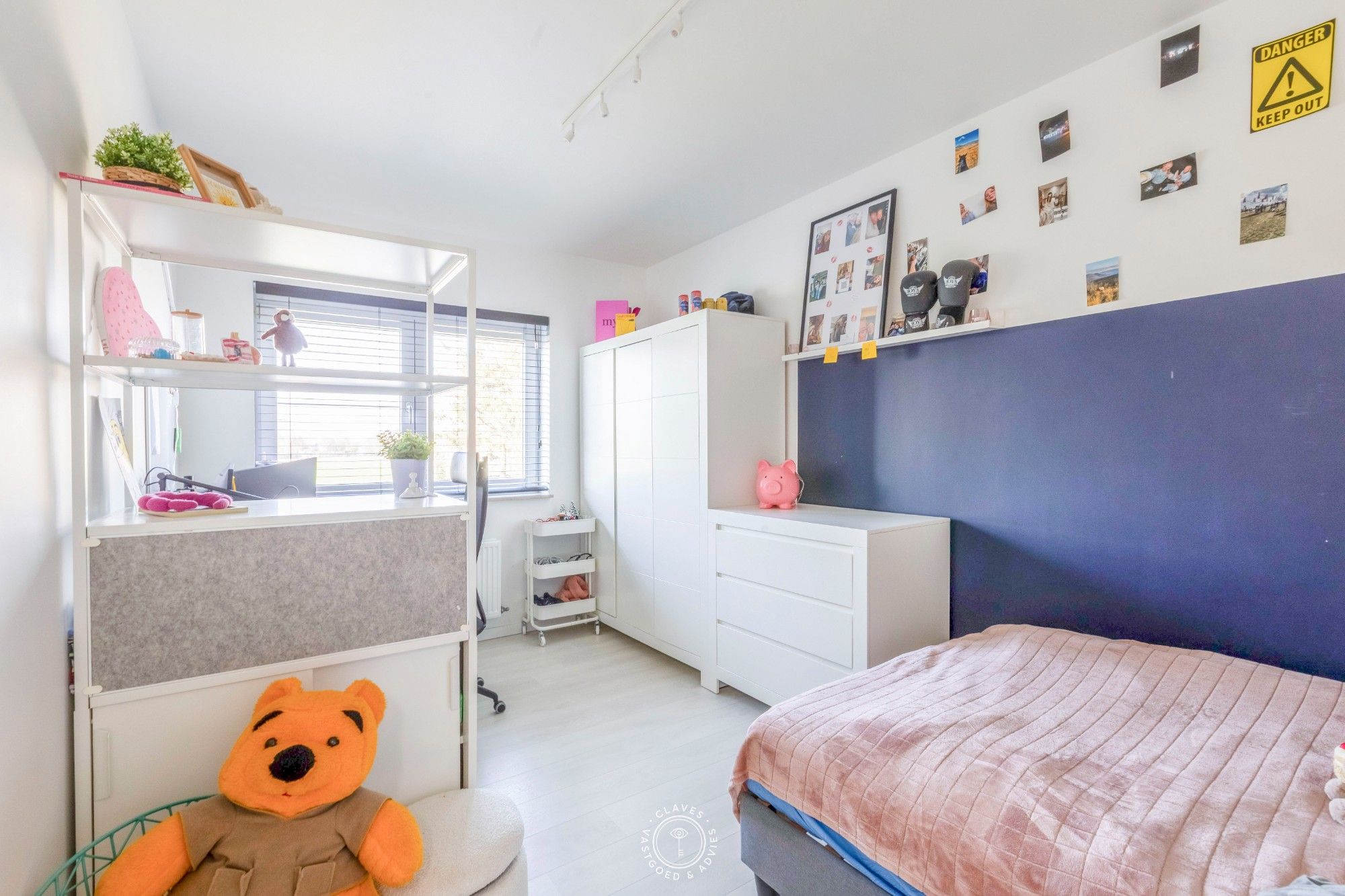 Instapklaar genieten in een moderne woning met tuin en zwembad foto 20