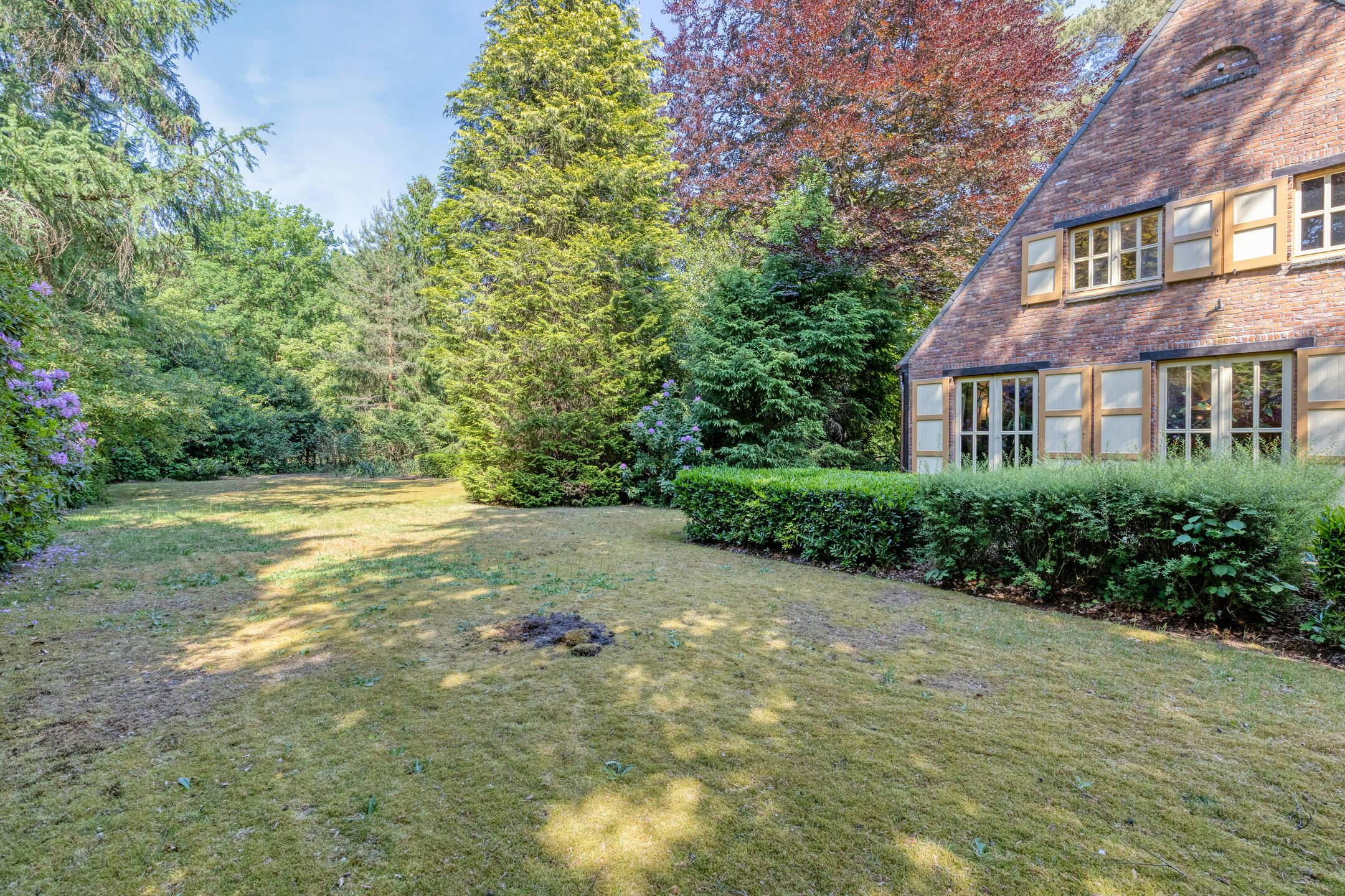 Karaktervolle villa met bijgebouw te koop in Schilde foto 34