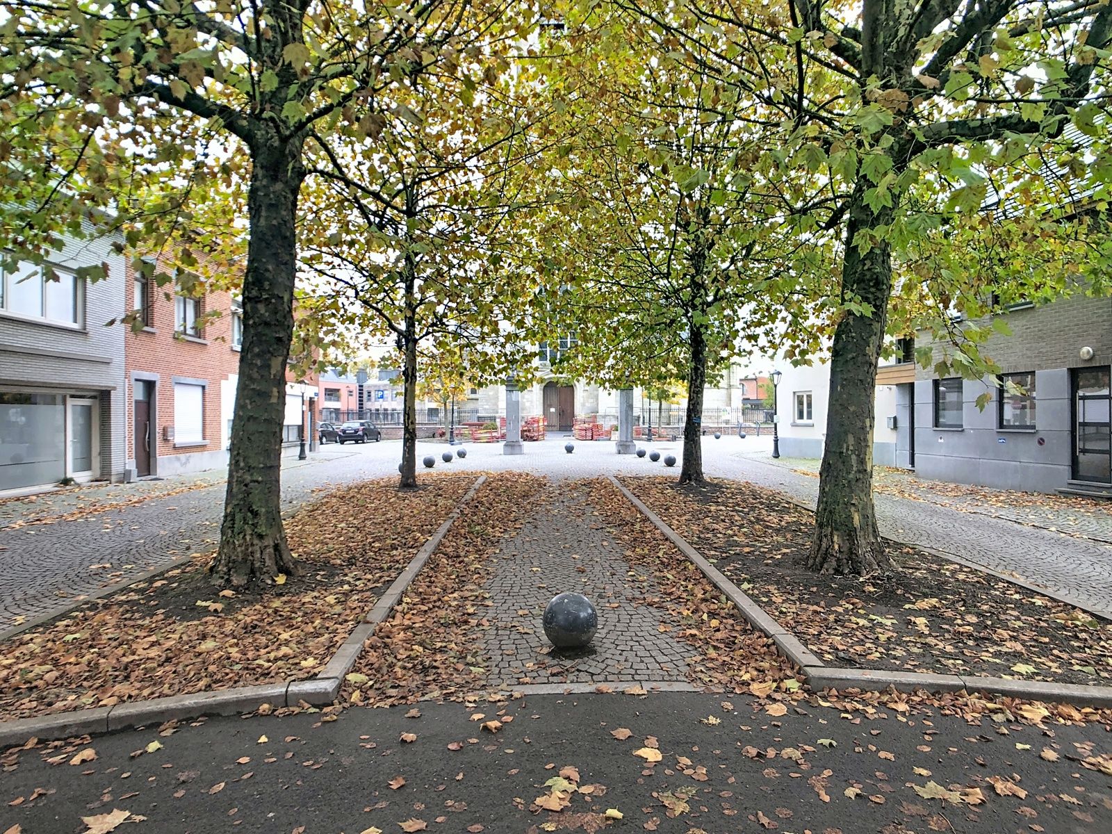 Centrum Ternat: bel etage met 2 ruimte slaapkamers foto 19