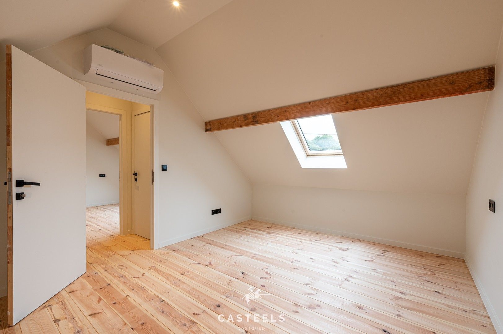Energiezuinige woning ideaal voor starters of vrije beroepen foto 14