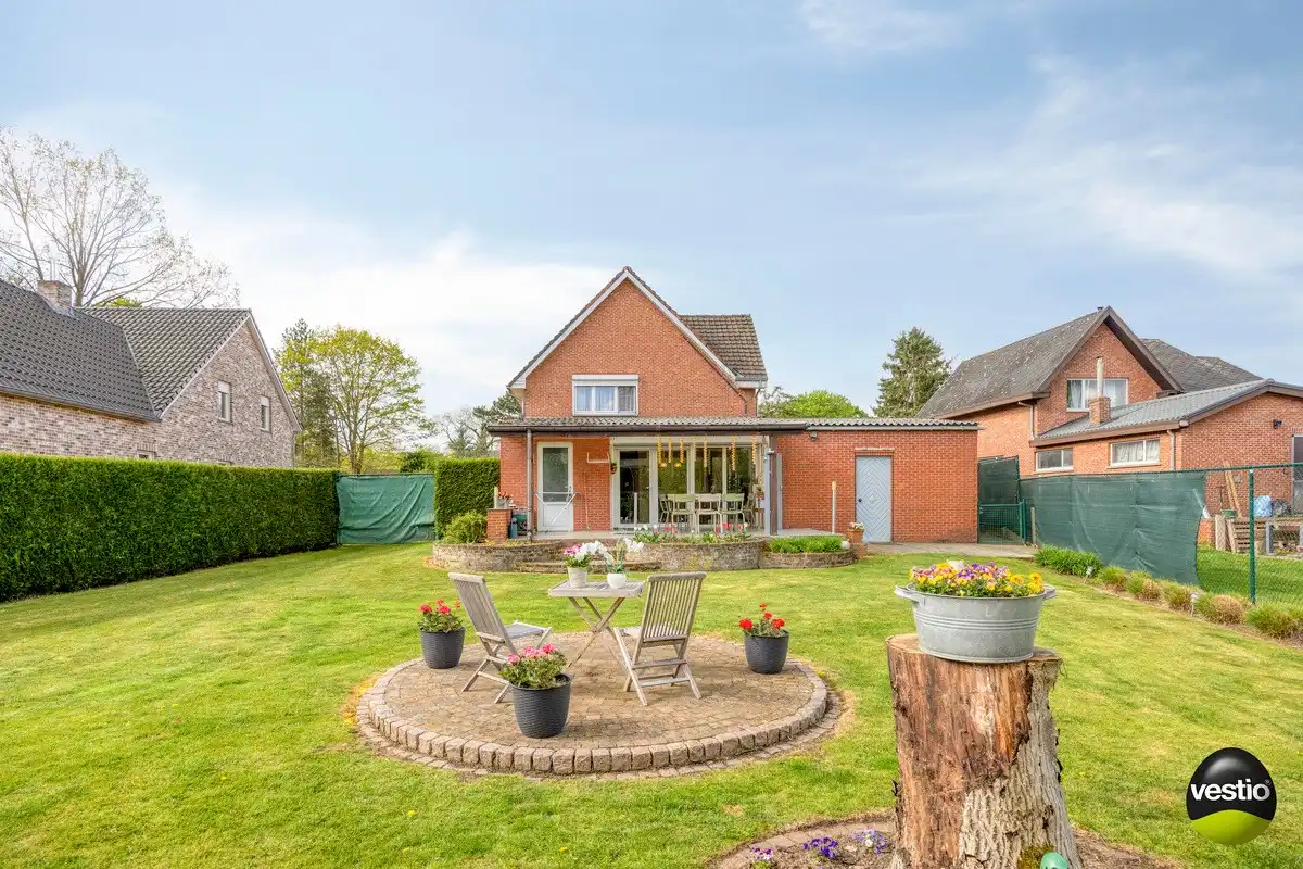 Gezinswoning met 3 slaapkamers, bureau en energiezuinige voorzieningen op toplocatie in Heusden-Zolder foto 25