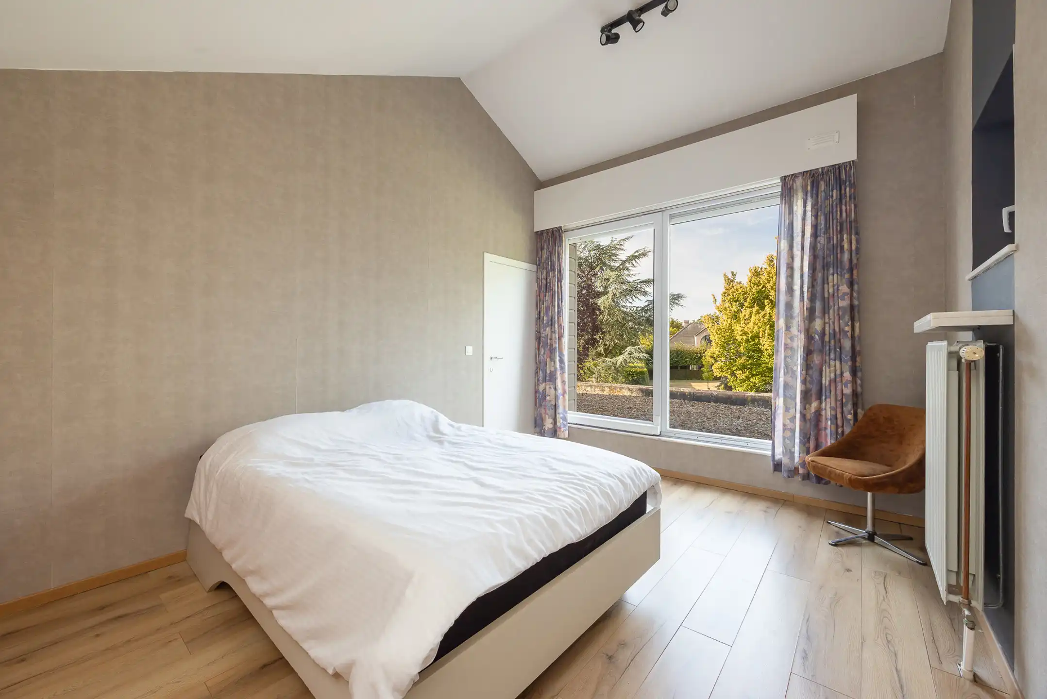 Perfect onderhouden villa, 3slpks,2badk,topligging foto 16