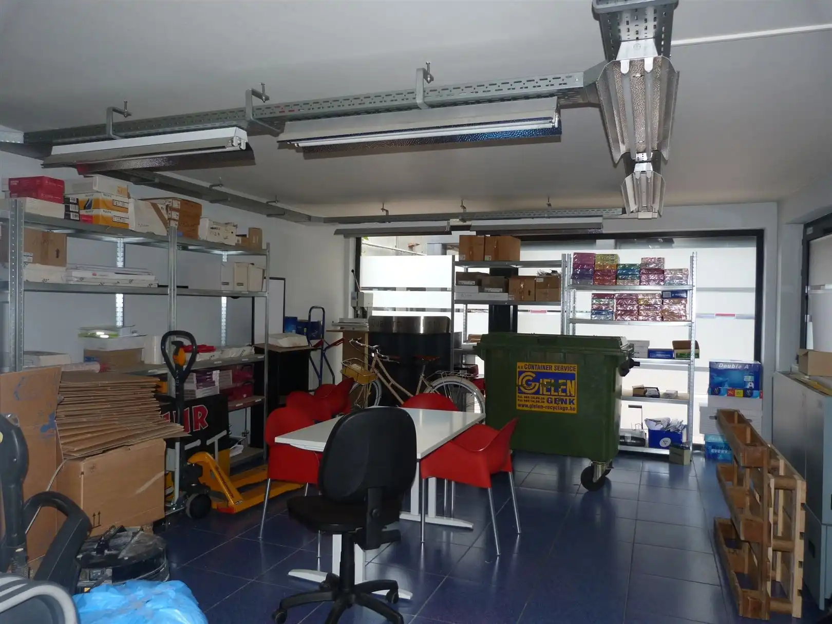 Winkelruimte foto 16