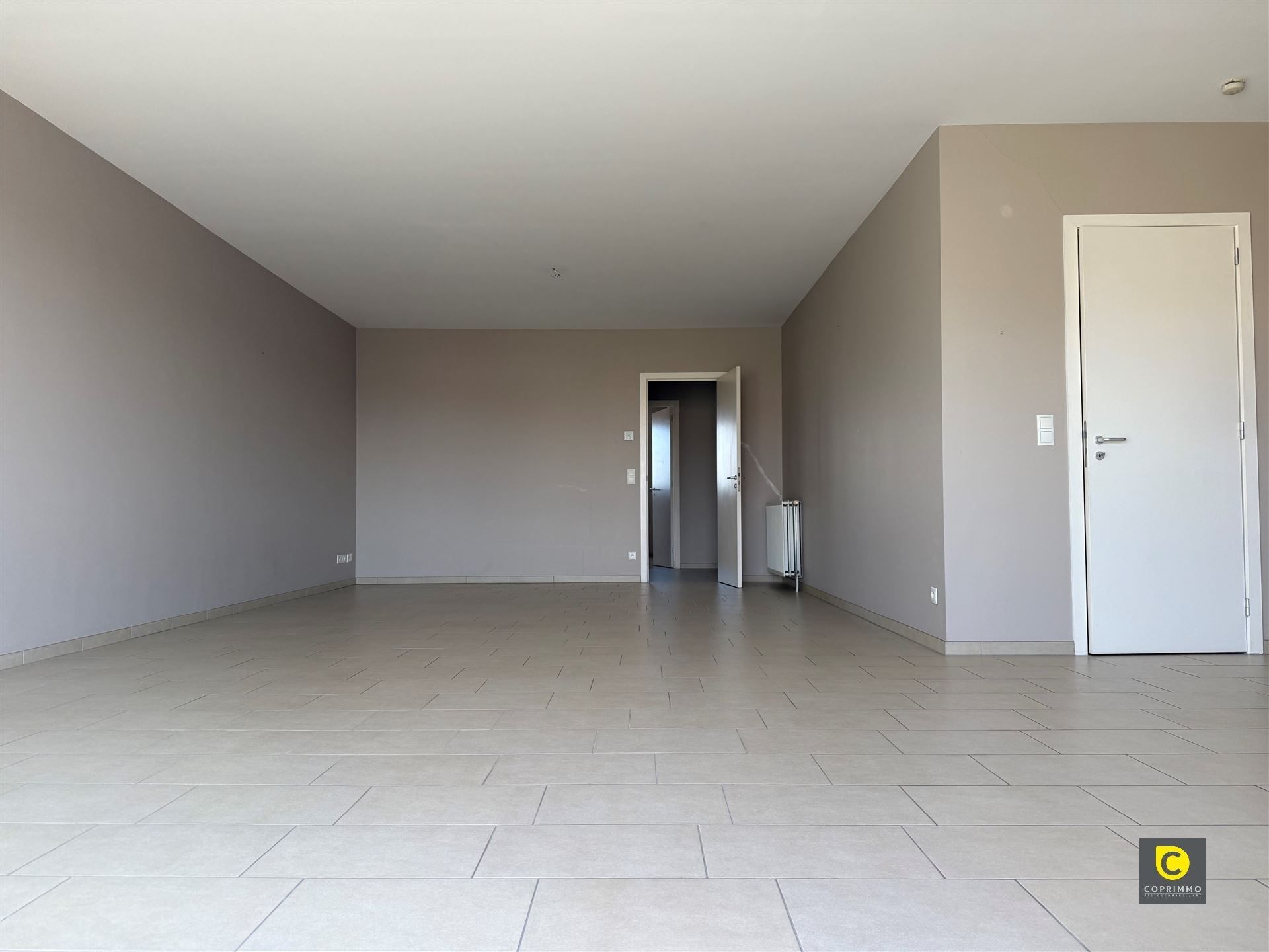 Appartement met 2 slk. en P foto {{pictureIndex}}