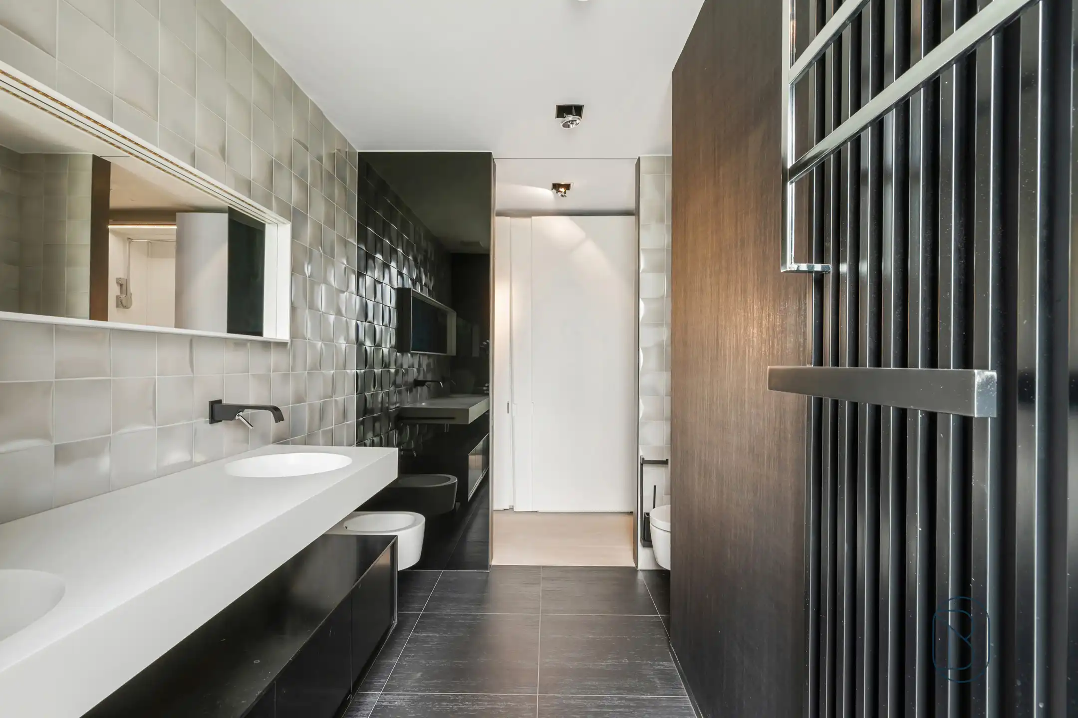 Topgelegen lichtrijke penthouse met prachtig terras foto 20