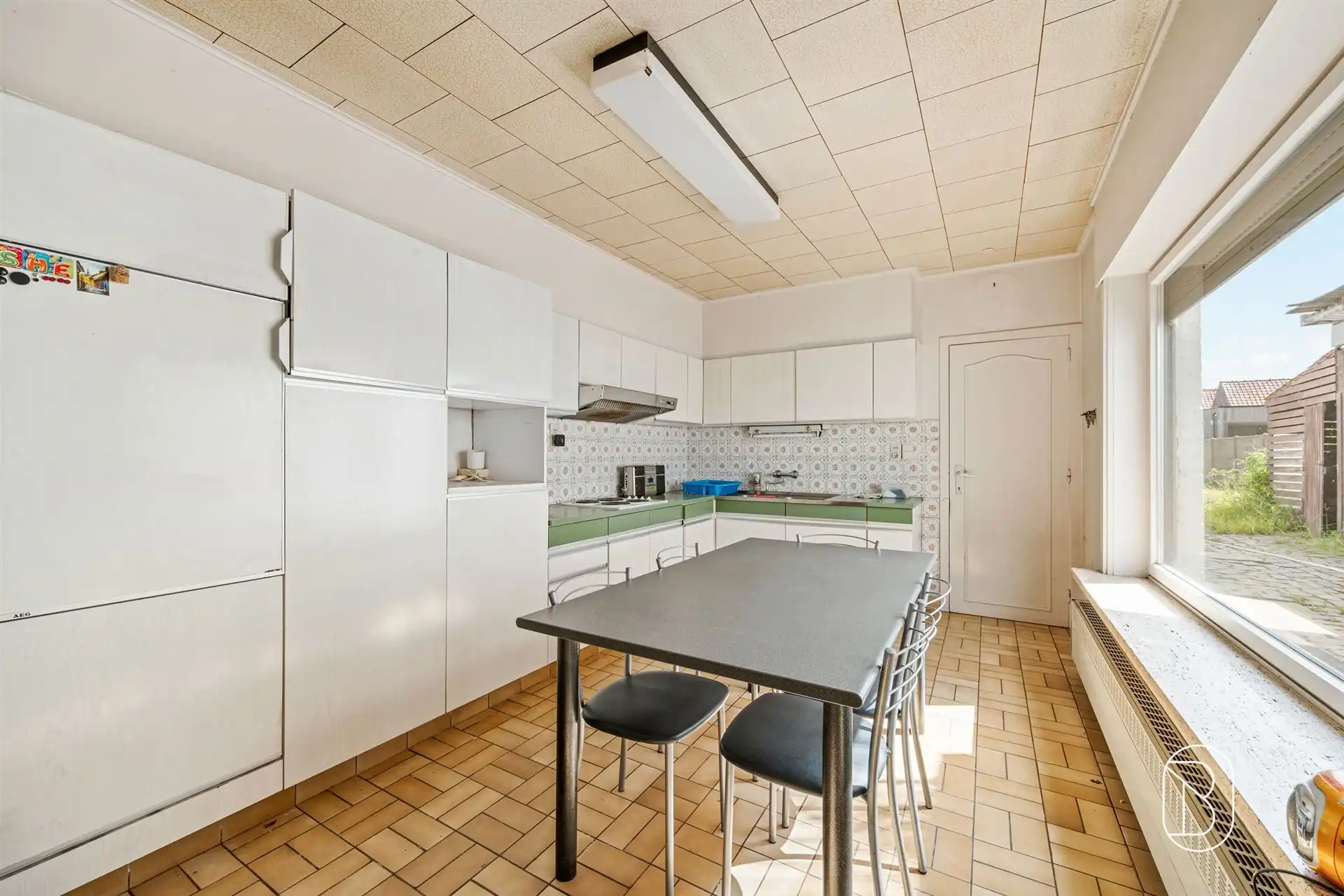 Ruime veelzijdige woning met 5 SLK en polyvalente ruimte foto 16
