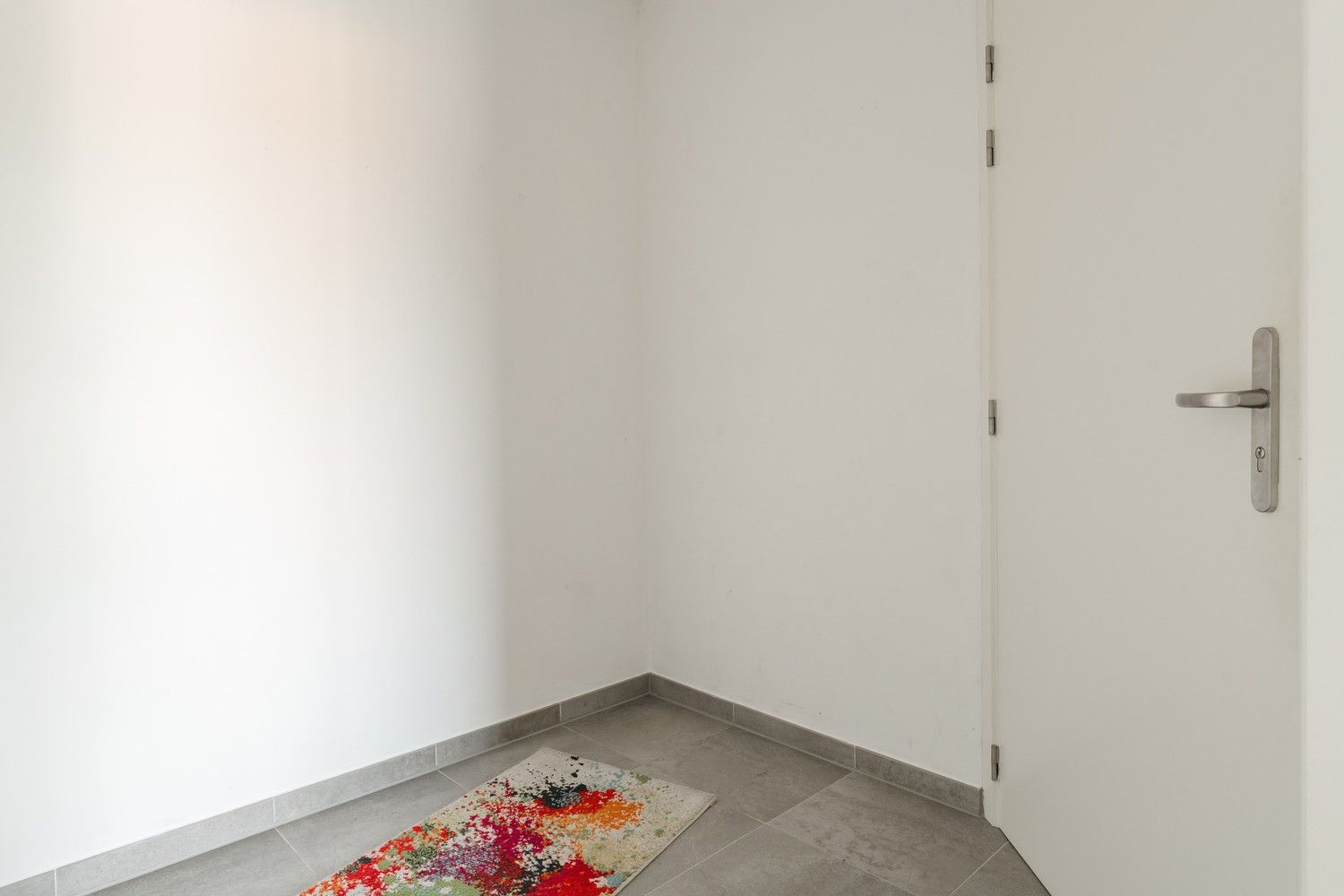 Modern en lichtrijk appartement met groot terras – Ringlaan, Overpelt foto 3