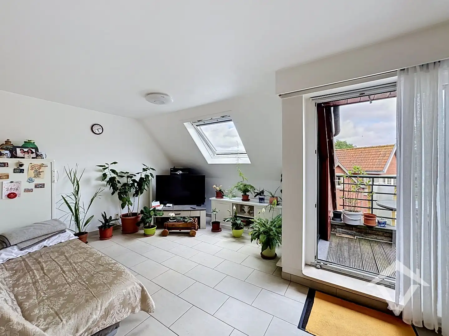 Instapklaar appartement met 4 slaapkamers en 2 badkamers in centrum Gistel foto 5