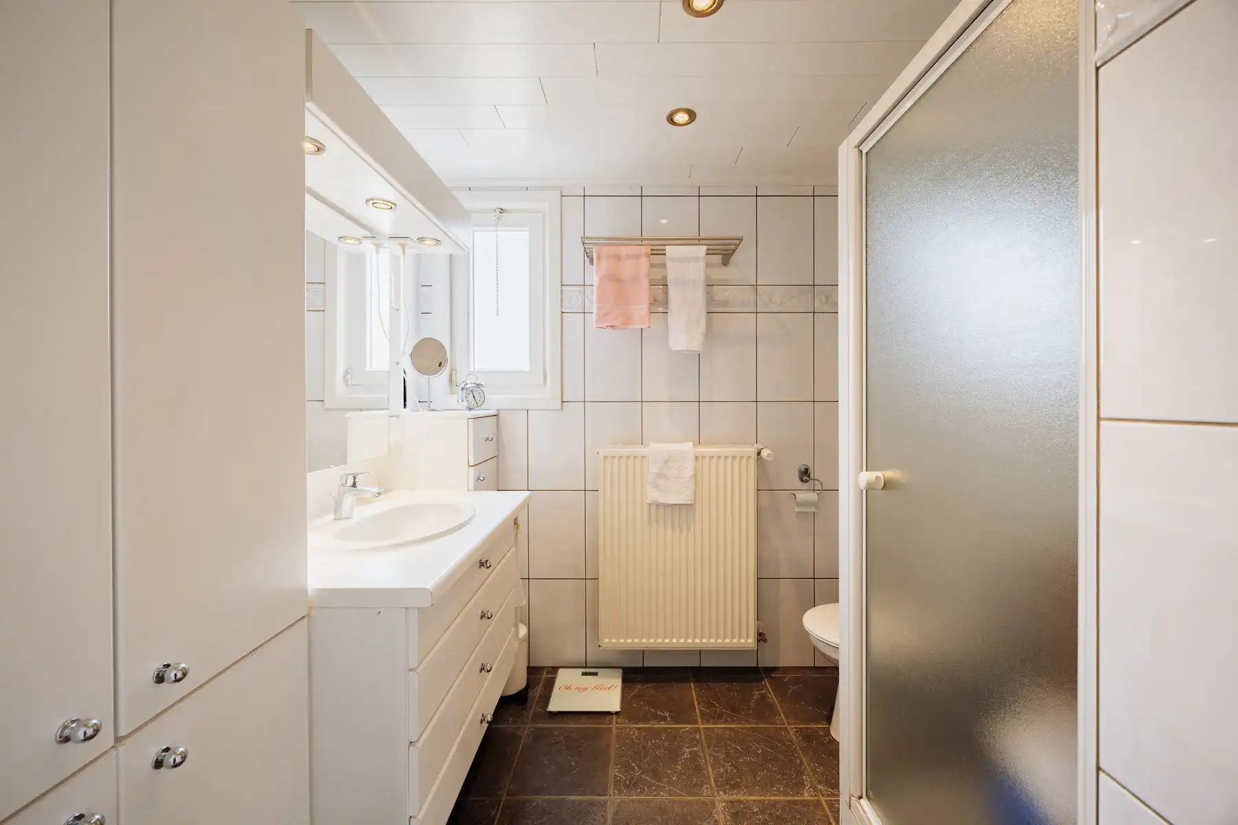 Open bebouwing met veelzijdig bijgebouw op een toplocatie foto 10