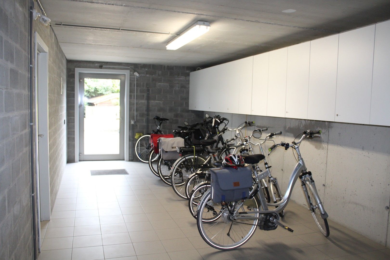 Instapklaar appartement in Residentie " De 4 eiken" foto 17