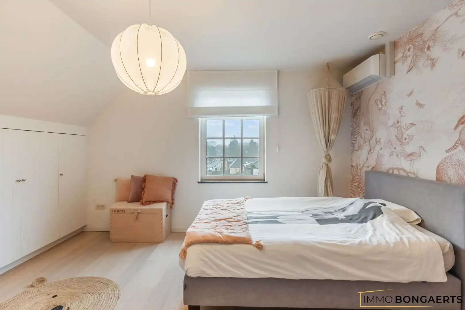 Prachtig afgewerkte woning met praktijkruimte foto 21