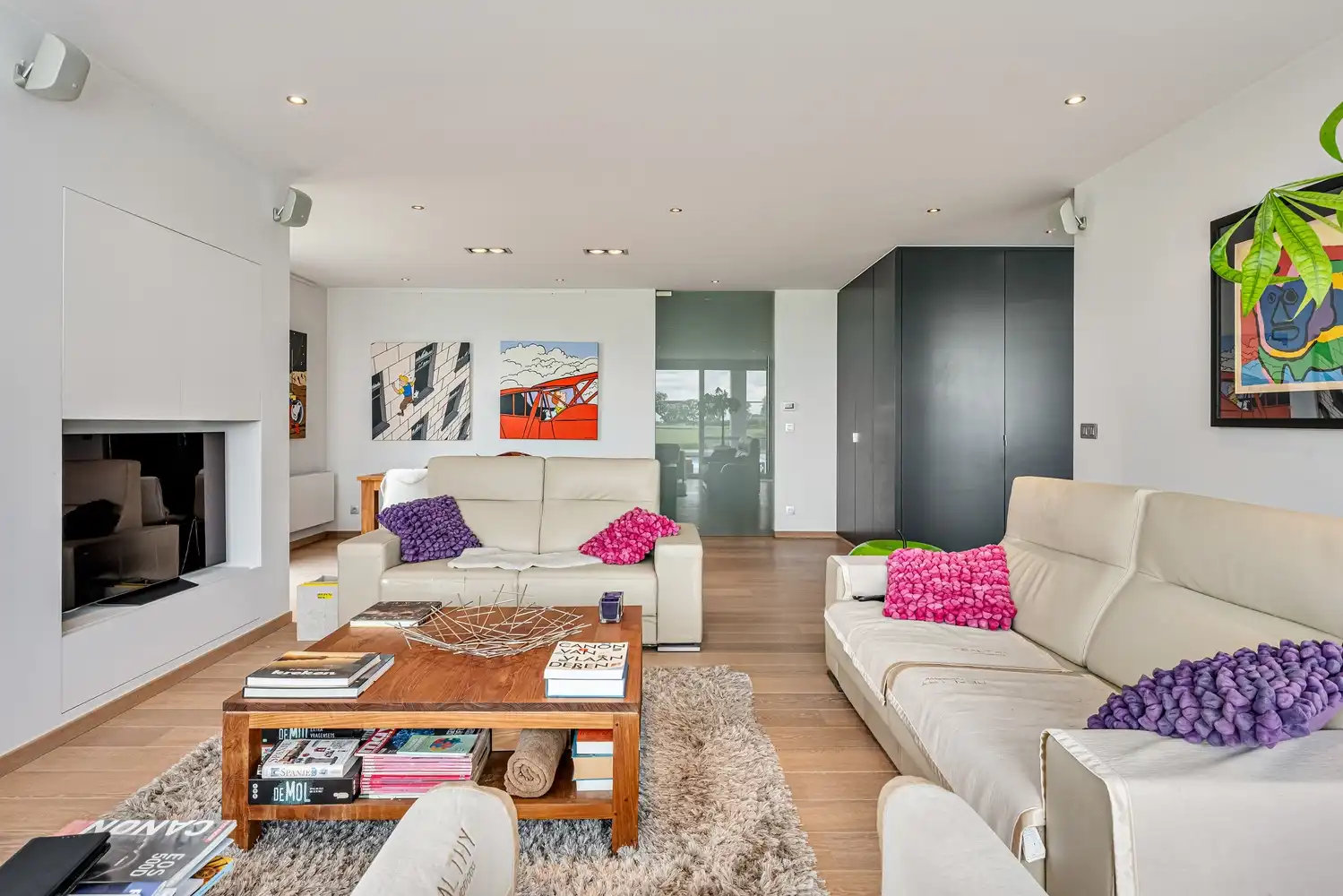 Exclusieve villa met zwembad en adembenemende polderzichten foto 22