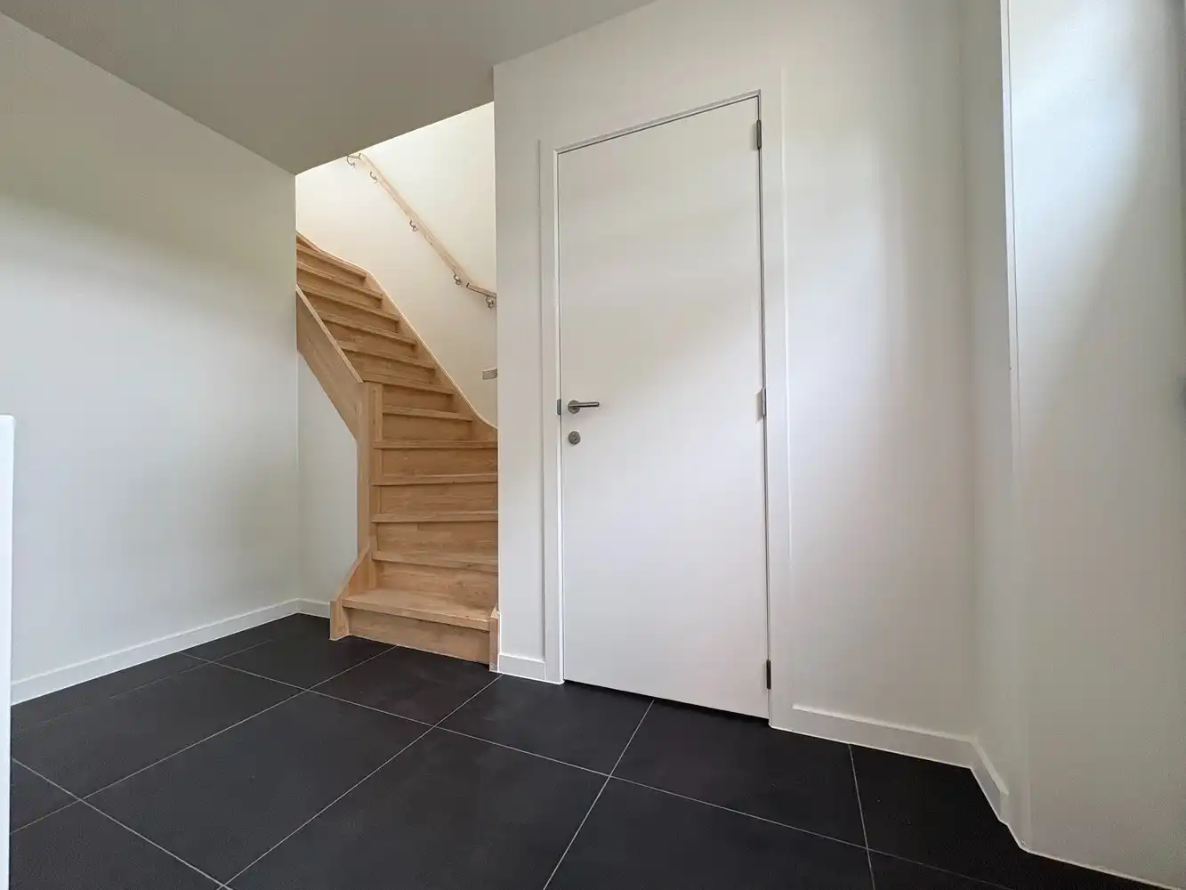 Alleenstaande woning met drie slaapkamers foto 2