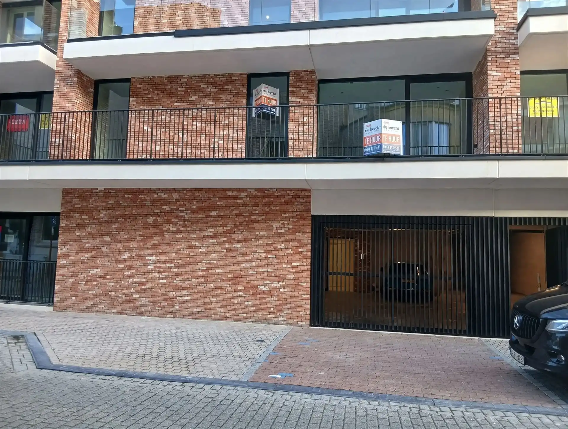 Appartement foto {{pictureIndex}}