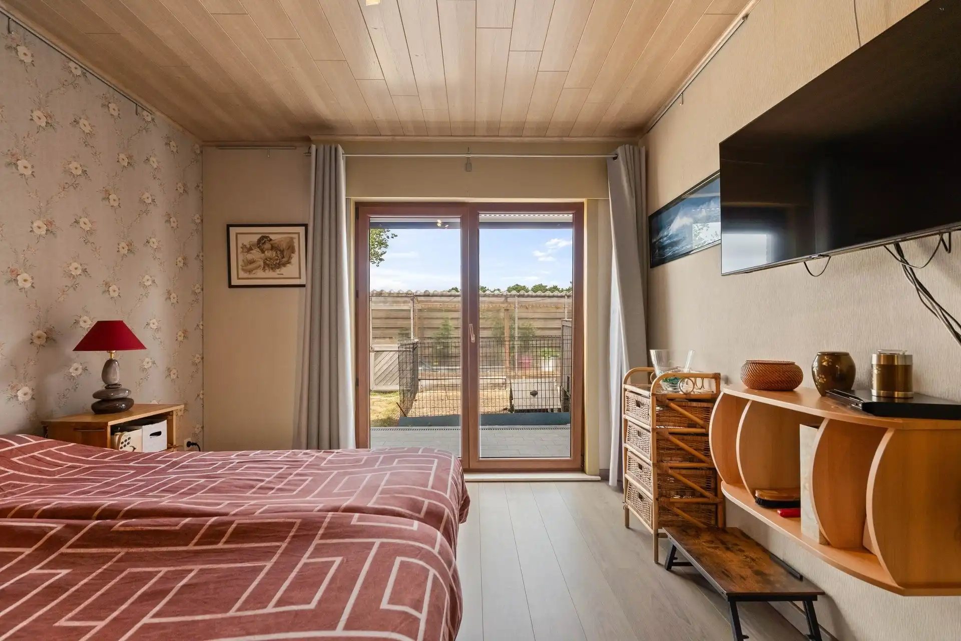Stijlvol gerenoveerde bungalow te Stekene foto 14