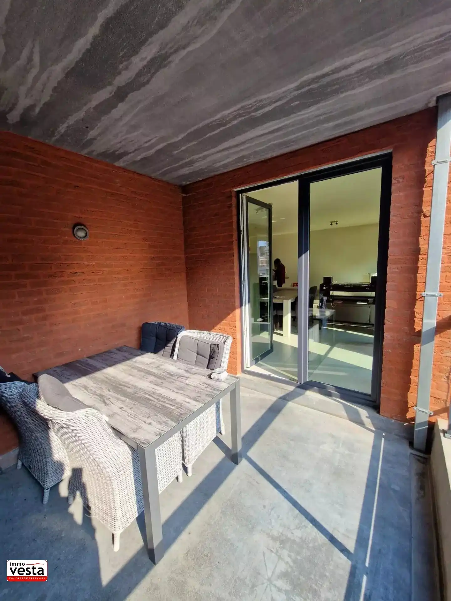 Eénslaapkamer appartement in centrum Sint-Truiden foto 11