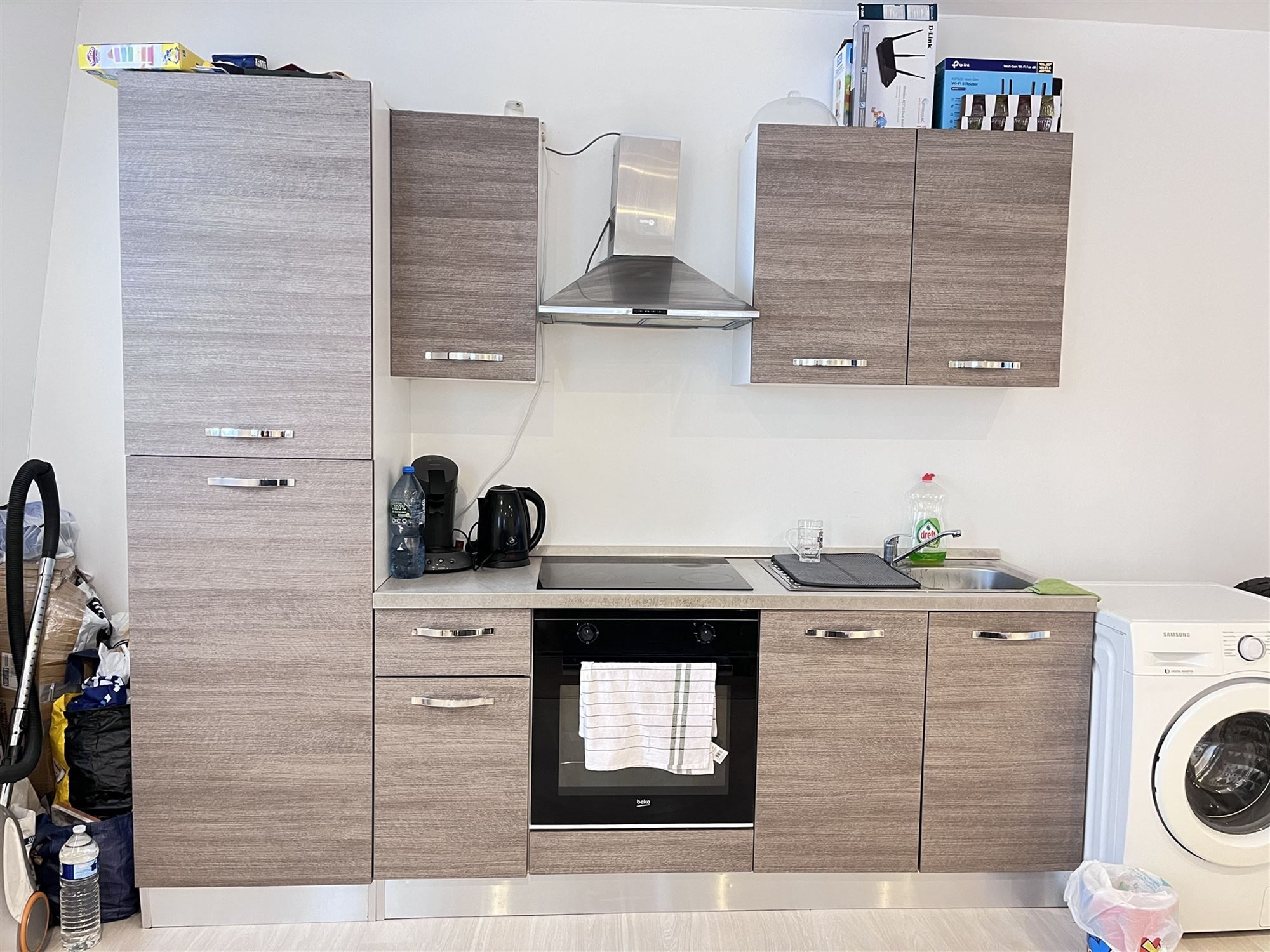 Vergund opbrengsteigendom met handelspand en 3 appartementen foto 3