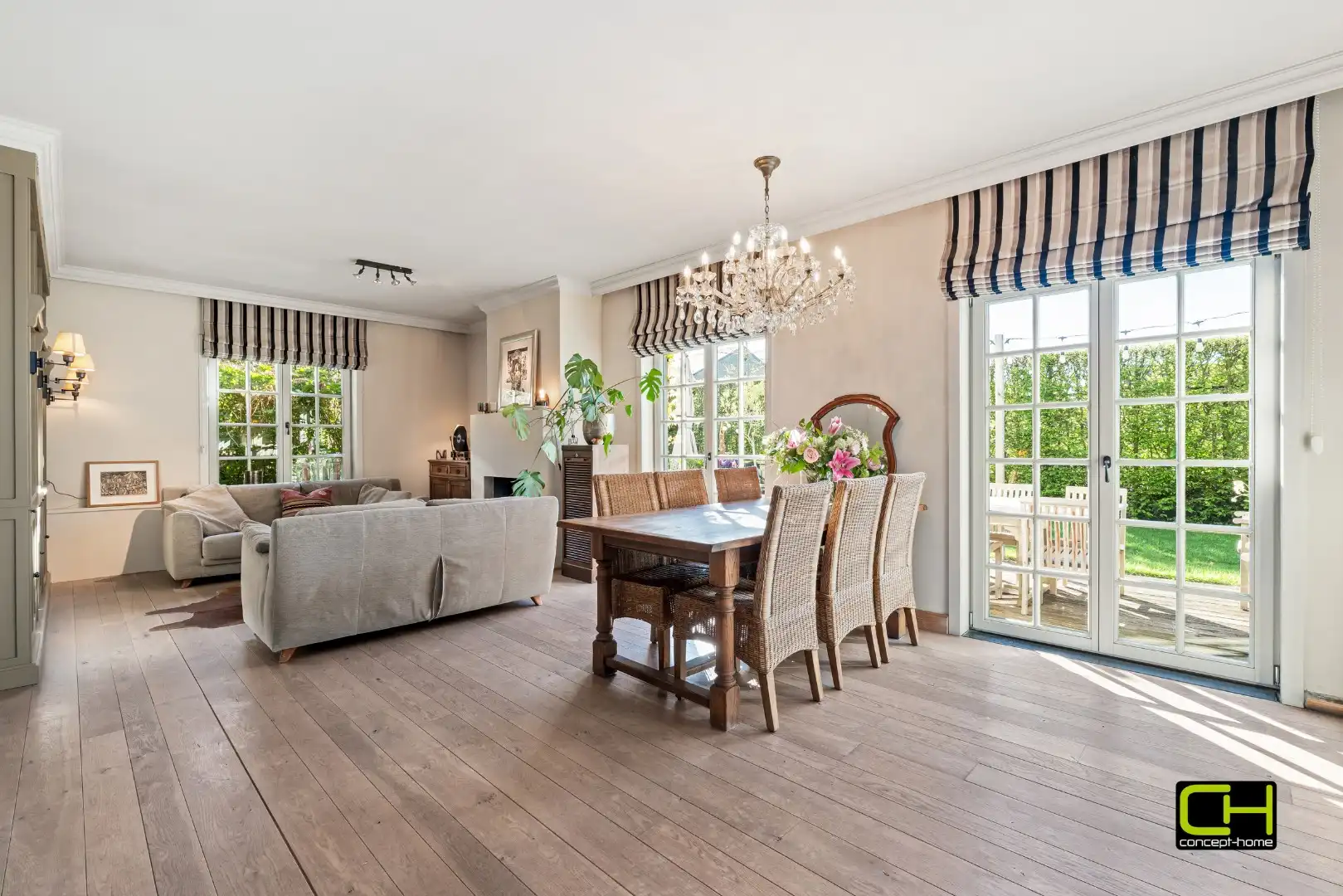 Instapklare open bebouwing te koop in een rustige wijk te Lievegem foto {{pictureIndex}}