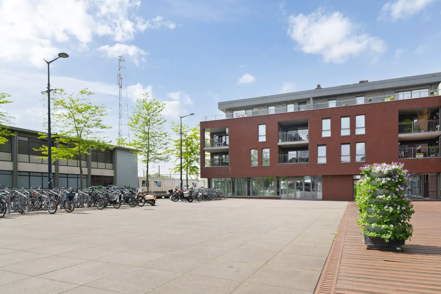 220m² kantoor/showroom foto 24