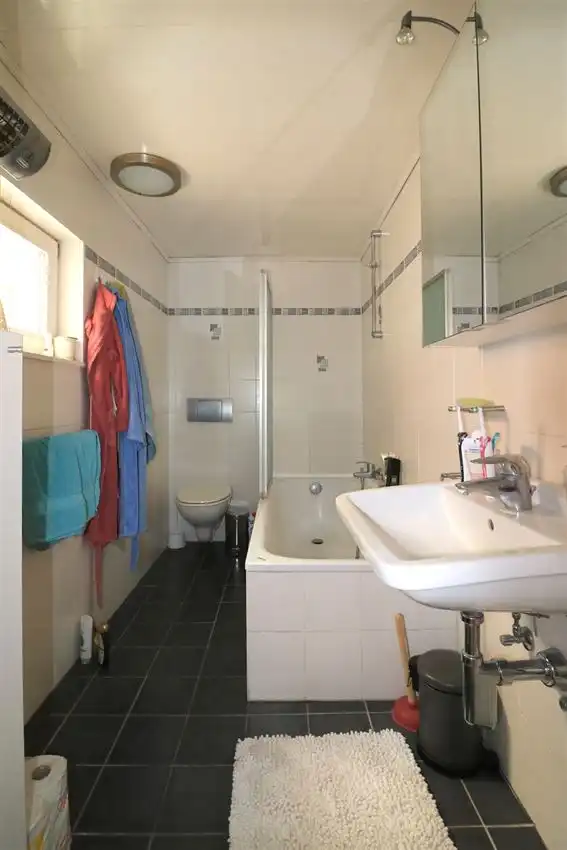 Stadswoning met 3 slpk., toffe keuken en binnenplaats   foto 23