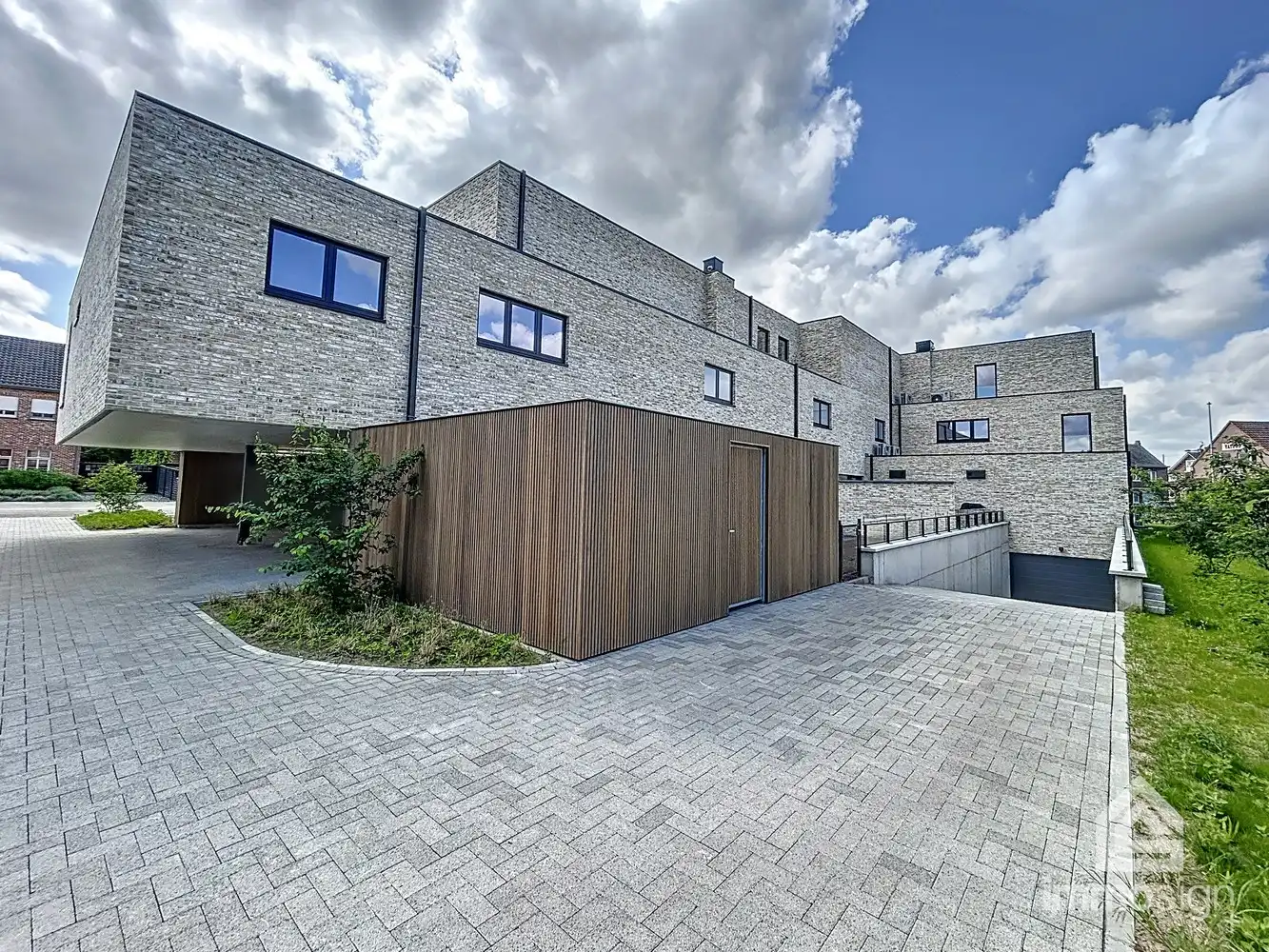 Instapklaar nieuwbouw appartement met 2 slaapkamers, terras, autostaanplaats, carport en berging te Kinrooi foto 3